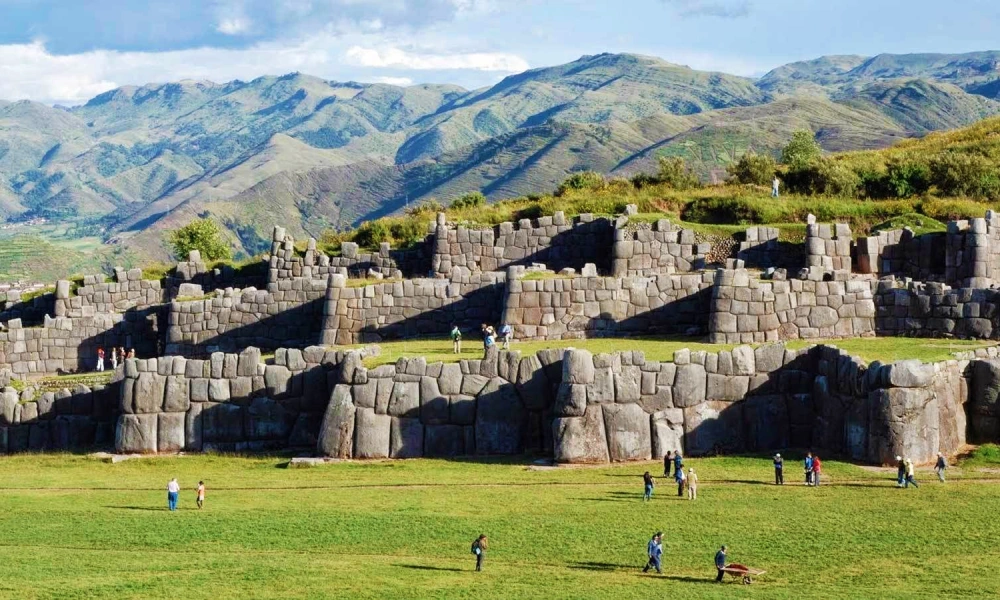 Sacsayhuamán - Top 10 Must-See Attractions in Cusco
